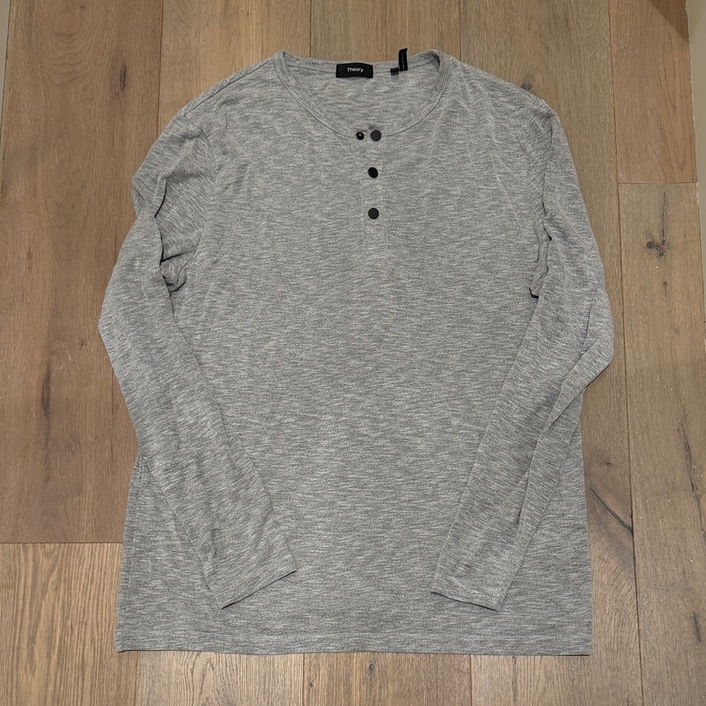 Theory Heather Gray Long Sleeve Henley